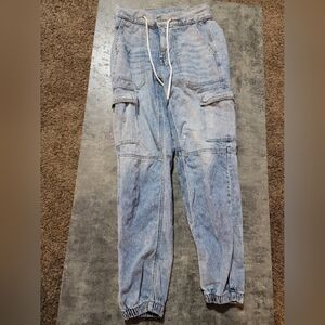 american eagle parachute jeans.